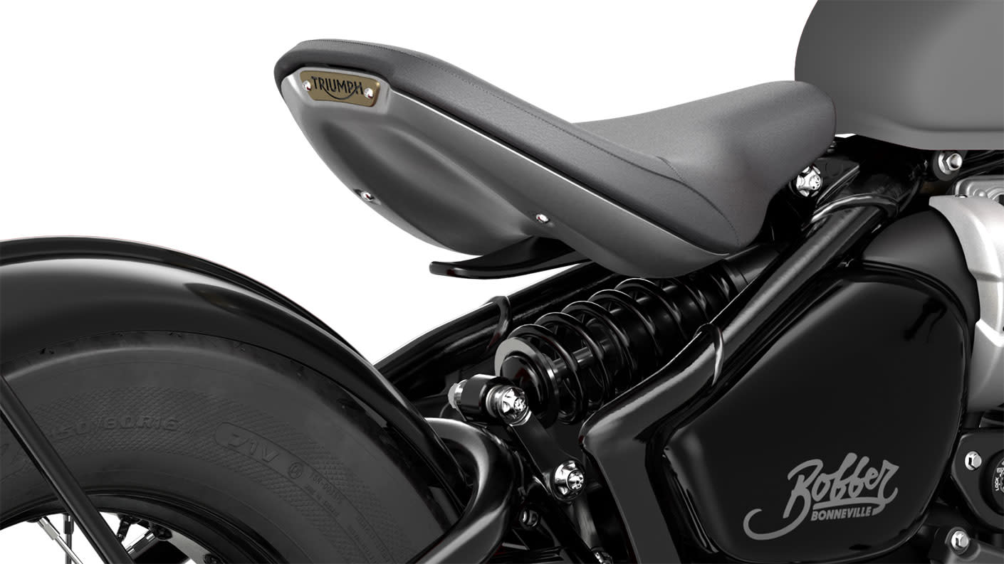 Triumph bonneville bobber black 2021 hot sale